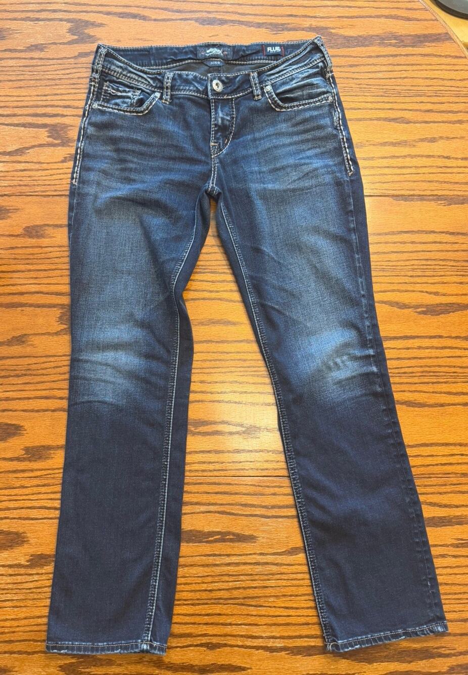 Silver Jeans Co Women’s Aiko Mid Rise Straight leg Jeans Blue Dark Wash Size 29